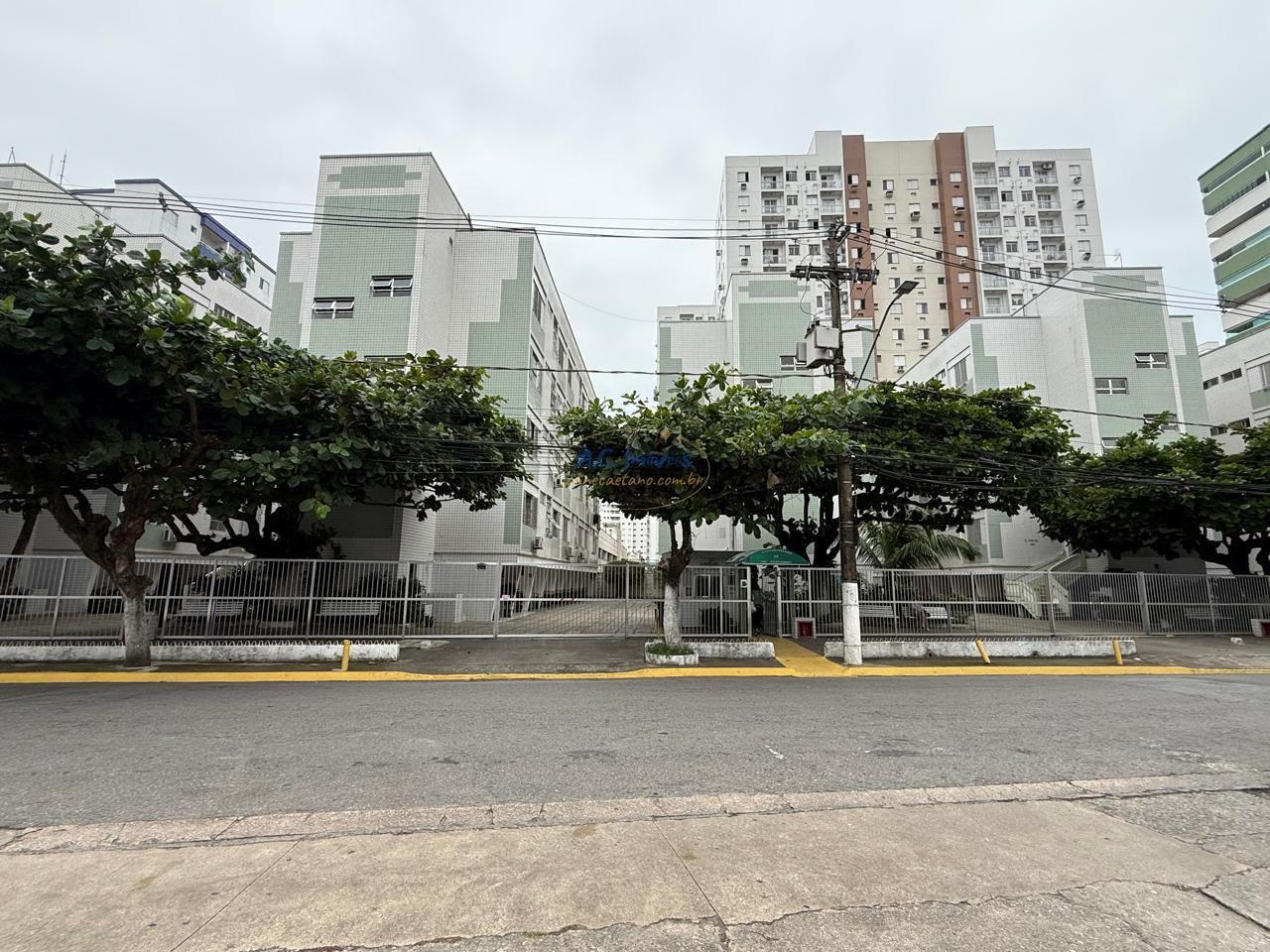 Apartamento à venda com 1 quarto, 1 banheiro, 1 vaga e 43m² no Cidade Ocian, Praia Grande (SP) — foto 2 de 14