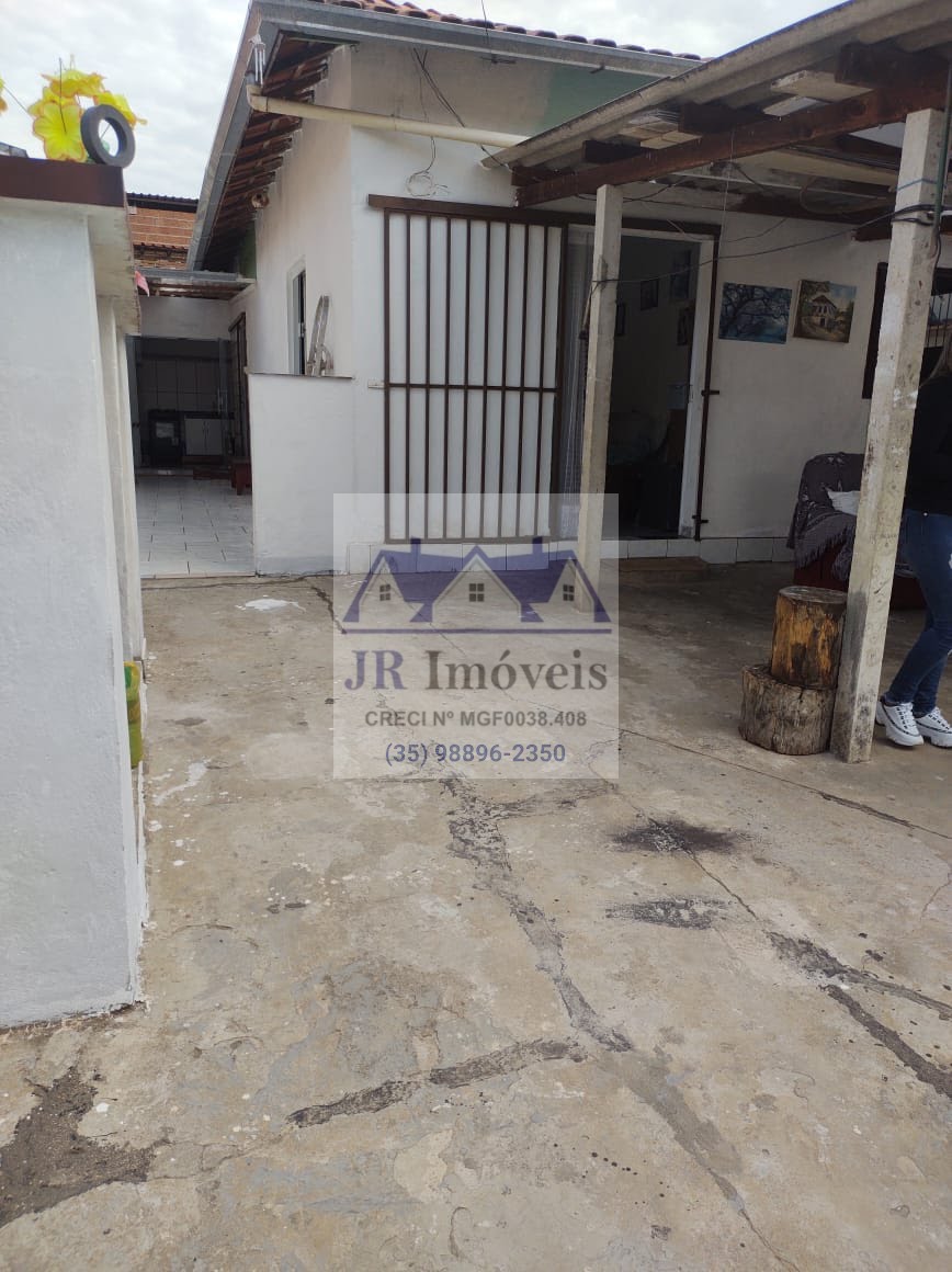 Casa à venda com 2 quartos, 1 banheiro, 2 vagas e 200m² no Vila Rubens, Itajubá (MG) — foto 16 de 30