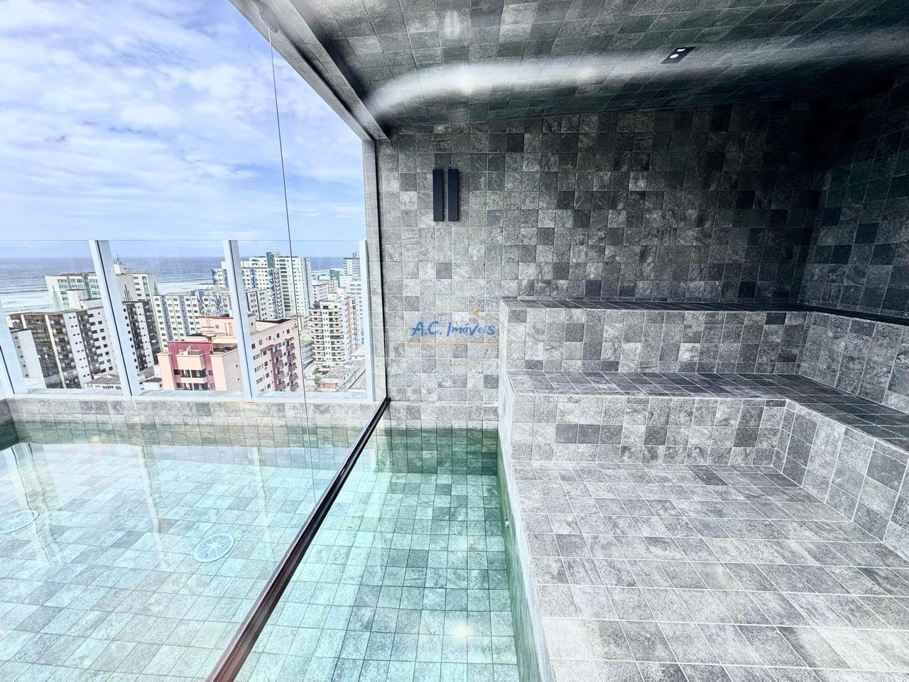 Apartamento à venda com 4 quartos, 3 suítes, 2 vagas e 135m² no Guilhermina, Praia Grande (SP) — foto 5 de 29