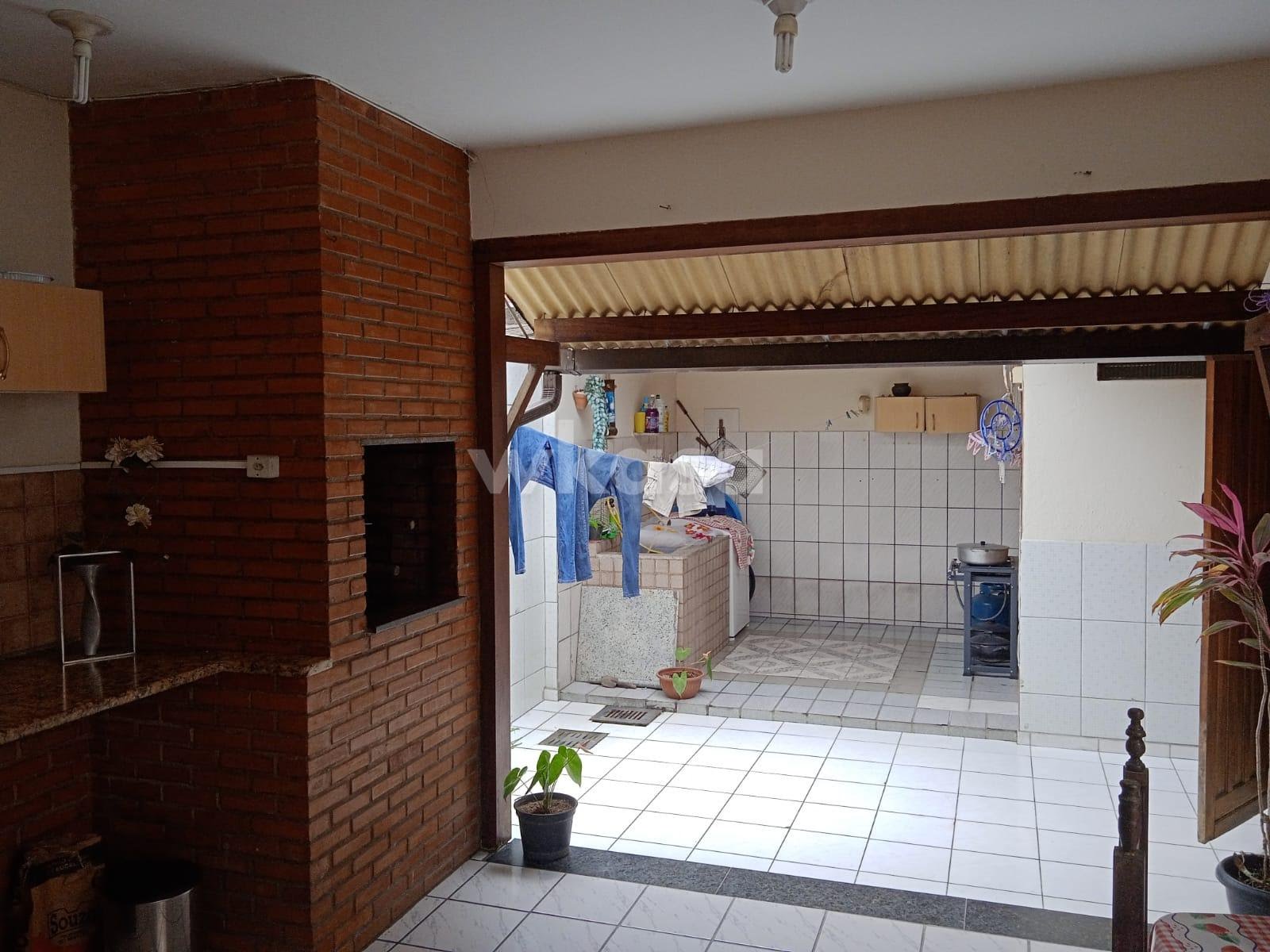 Casa à venda com 4 quartos, 2 suítes, 2 vagas e 248m² no Barcelona, Serra (ES) — foto 8 de 20