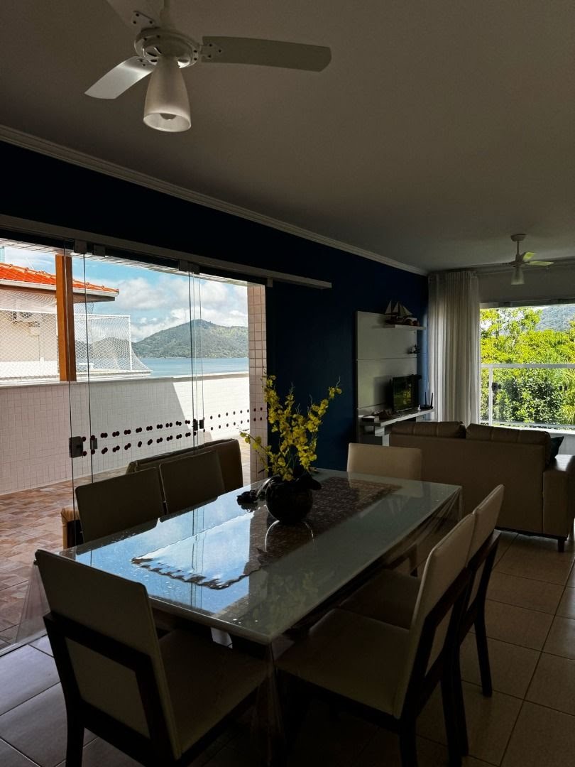 Apartamento à venda com 2 quartos, 2 banheiros, 2 vagas e 120m² no Enseada, Ubatuba (SP) — foto 3 de 10