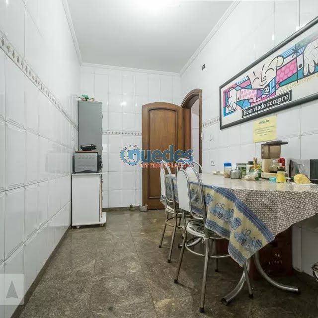 Casa à venda com 7 quartos, 1 suíte, 2 vagas e 250m² no Santo Amaro, São Paulo (SP) — foto 11 de 30