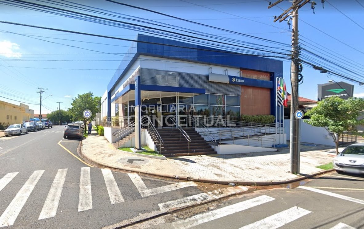 Próximo a Bancos