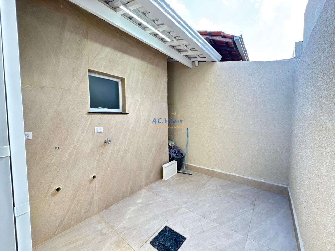 Casa à venda com 3 quartos, 2 suítes, 2 vagas e 115m² no Guilhermina, Praia Grande (SP) — foto 10 de 24