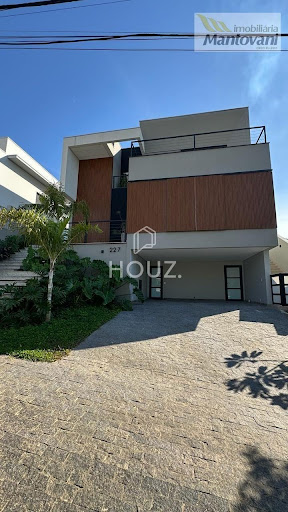 Casa Alto Padrão no Bosques do Junqueira. Confira!