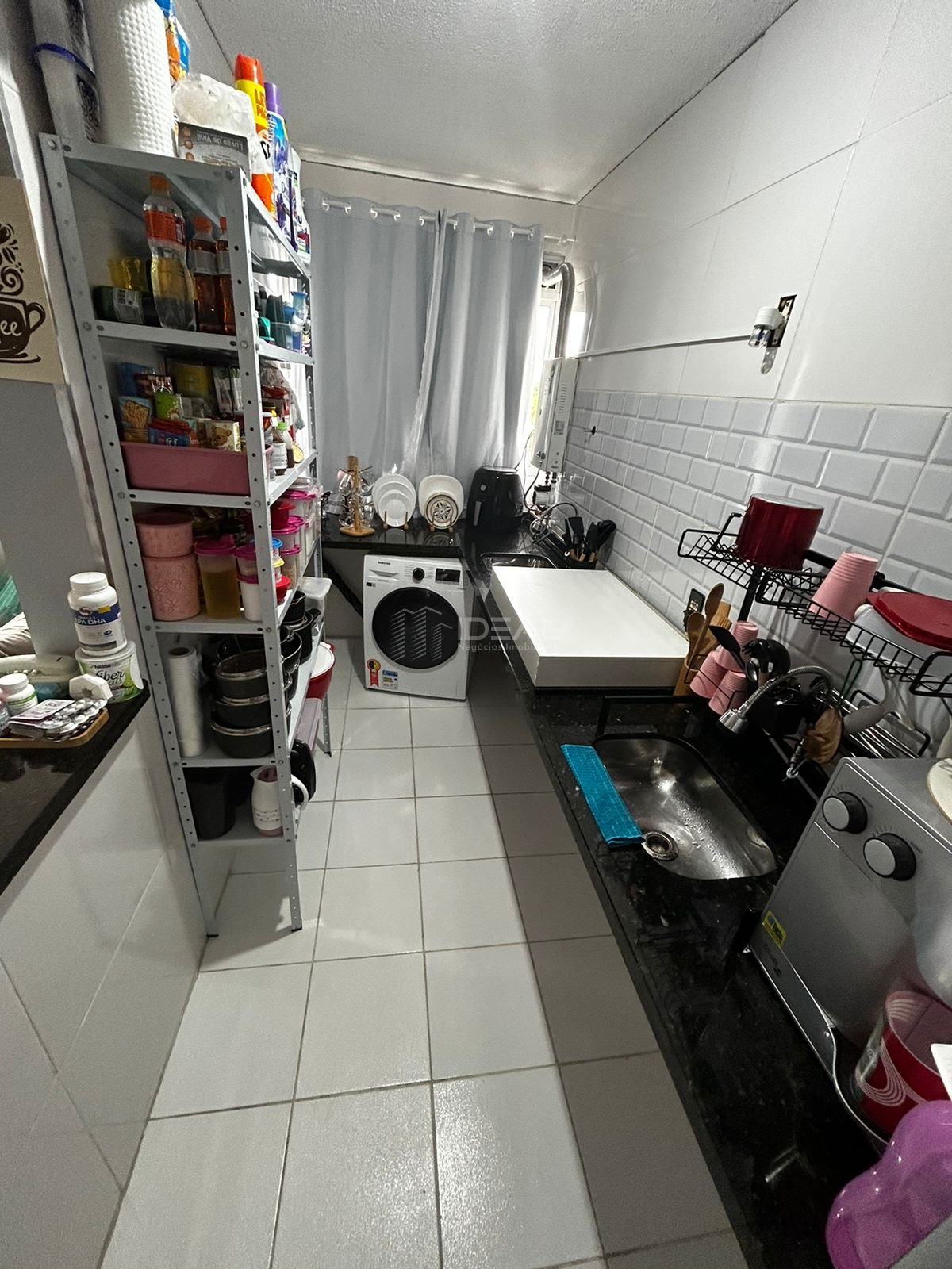 Apartamento reformado de 2 quartos para venda no Condomínio Água Marinha - Campos dos Goytacazes, RJ