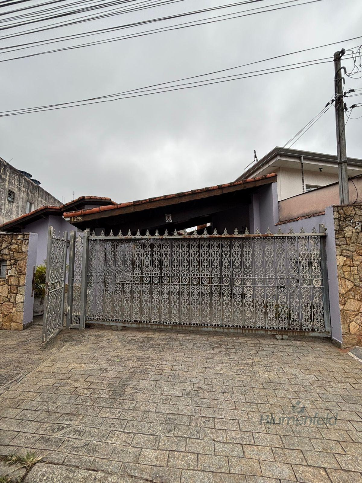 Casa para alugar com 3 quartos, 3 vagas e 200m² no Jardim Rincão, Arujá — foto principal