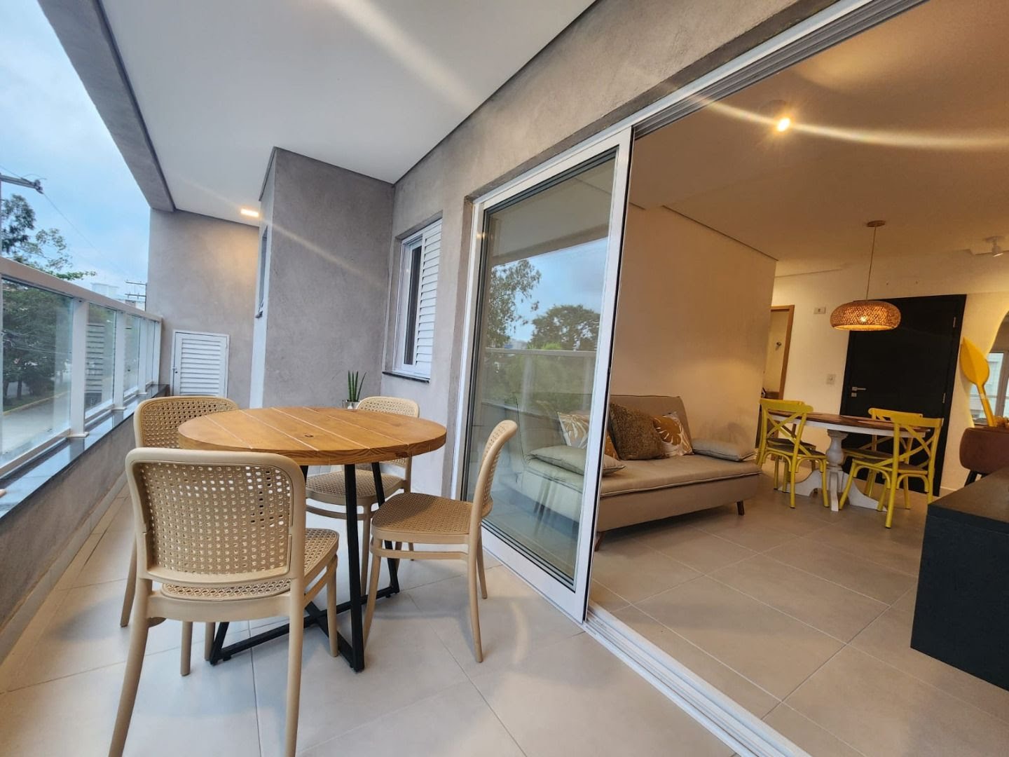 Apartamento à venda com 2 quartos, 2 banheiros, 1 vaga e 70m² no Itaguá, Ubatuba (SP) — foto 3 de 15