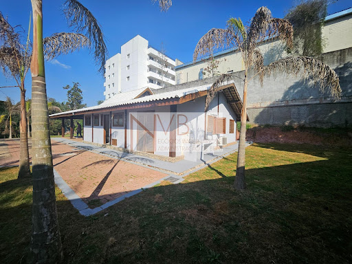 Casa em Condomínio na Granja Viana, 3 Dorms, 250m² à Venda
