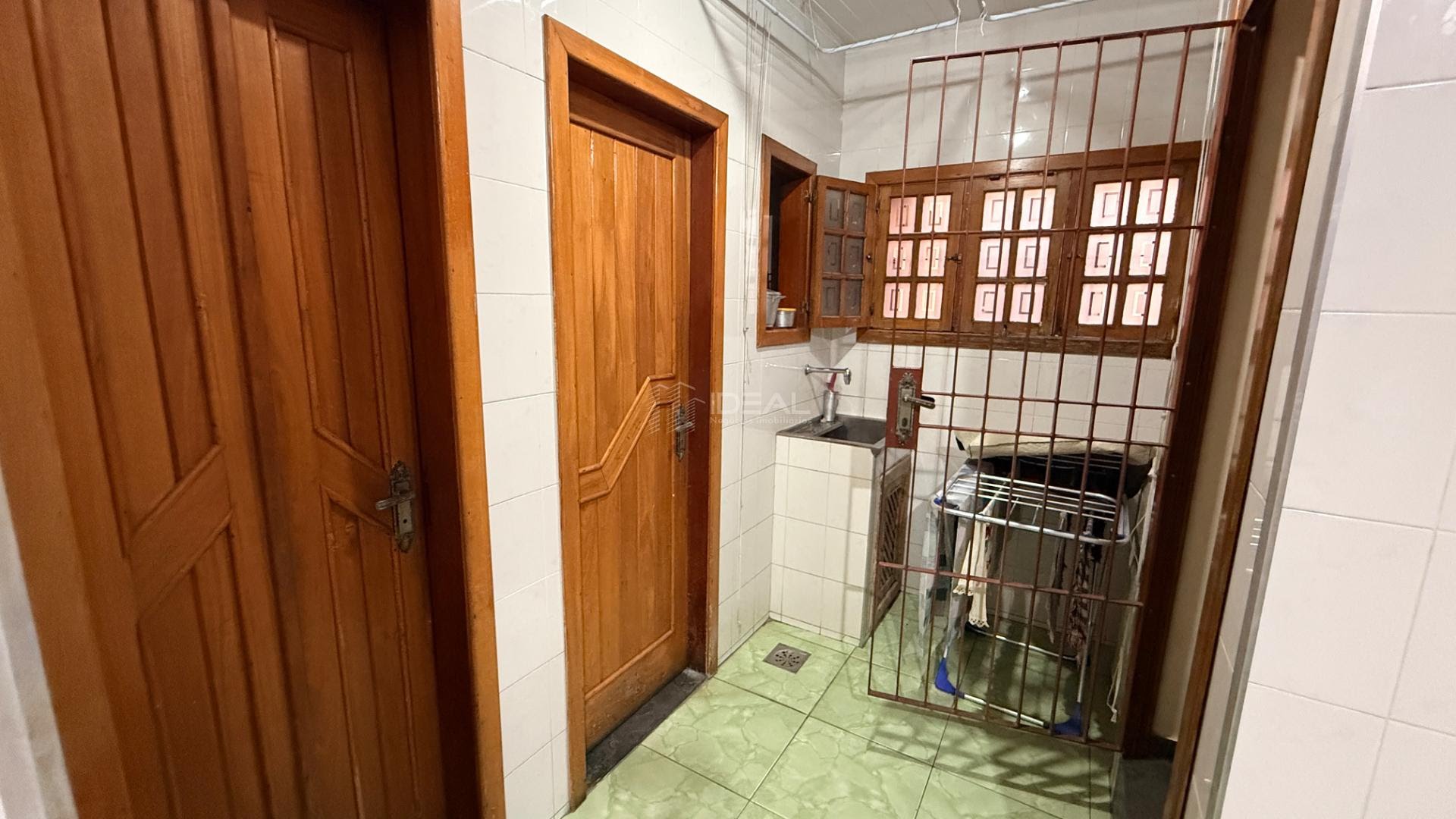 Casa à venda com 3 quartos, 1 suíte, 1 vaga e 223m² no Parque Tarcisio Miranda, Campos dos Goytacazes (RJ) — foto 8 de 30
