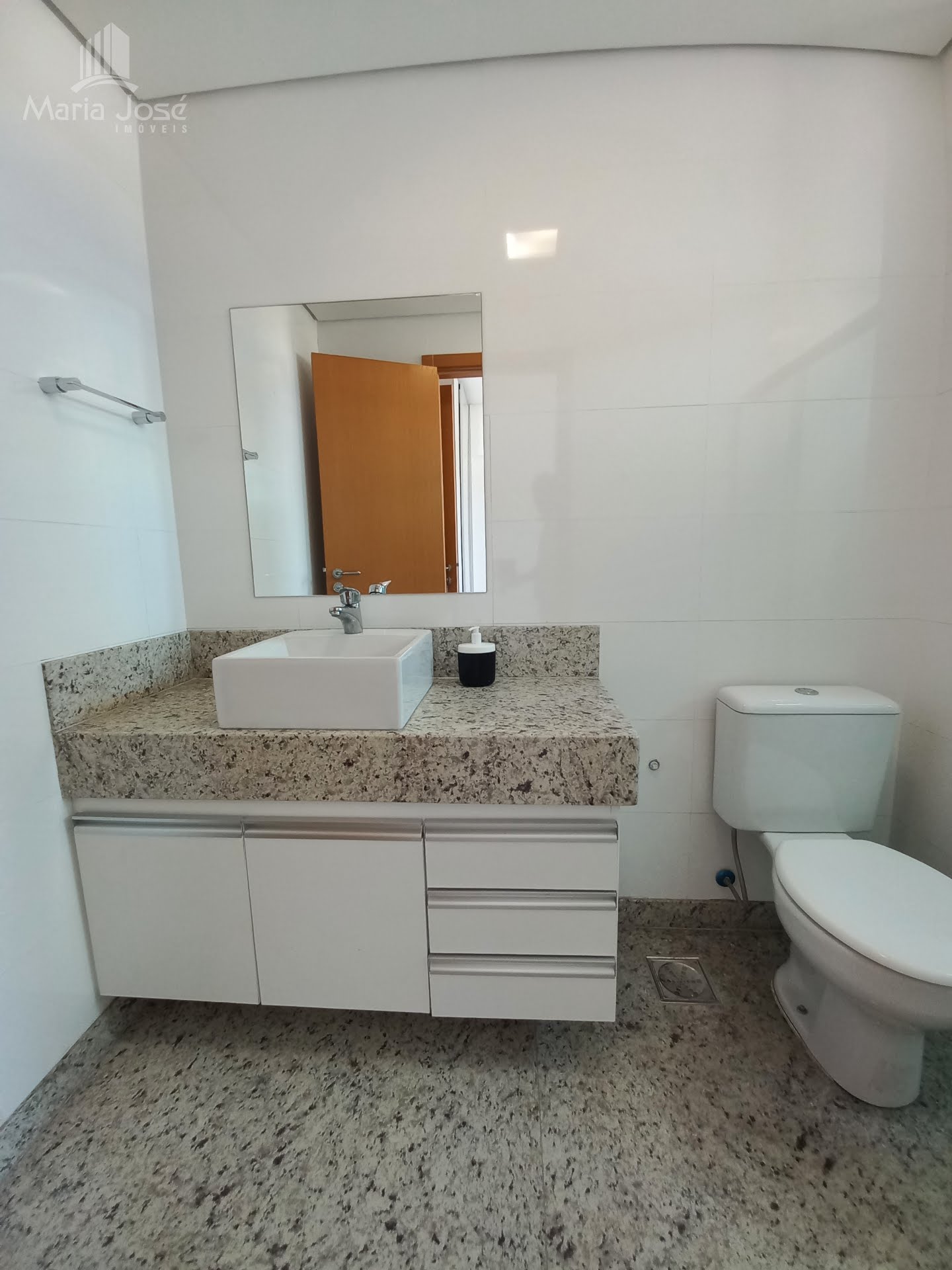 Cobertura à venda com 3 quartos, 3 suítes, 4 vagas e 160m² no Centro, Sete Lagoas (MG) — foto 30 de 30