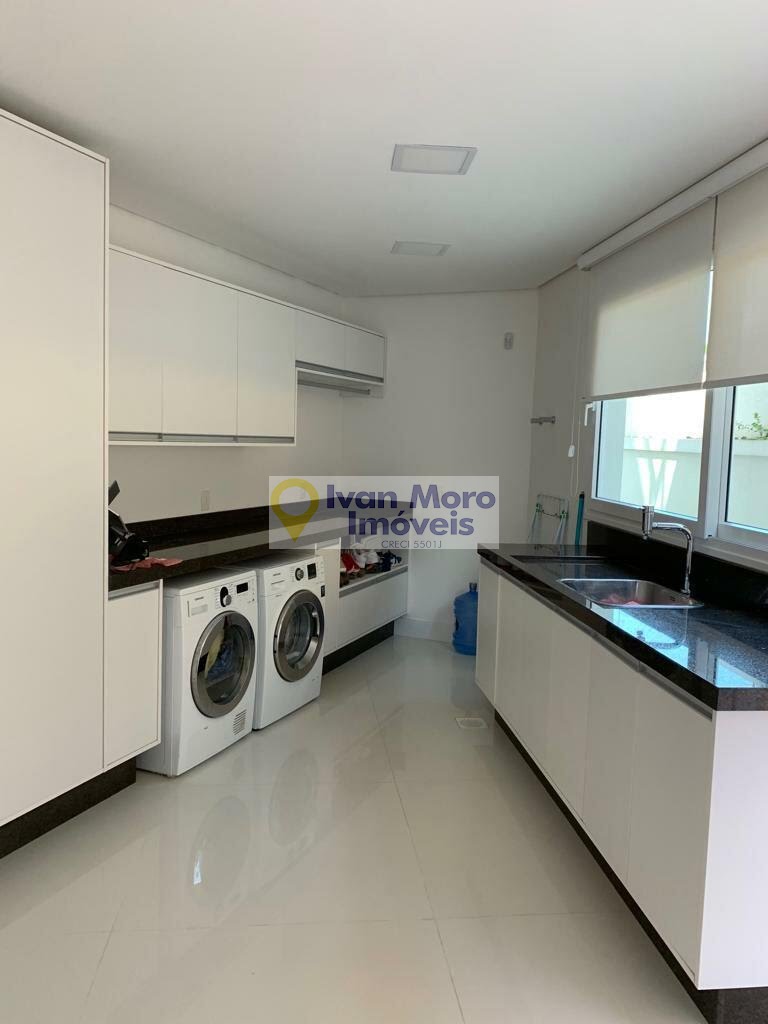 Casa à venda com 8 quartos, 7 suítes, 10 vagas e 950m² no Jurerê Internacional, Florianópolis (SC) — foto 30 de 30