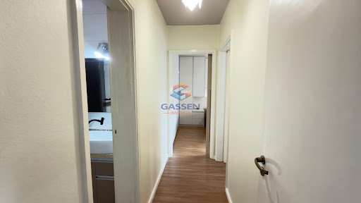 Ambiente interno de apartamento reformado no Centro de Santa Cruz do Sul