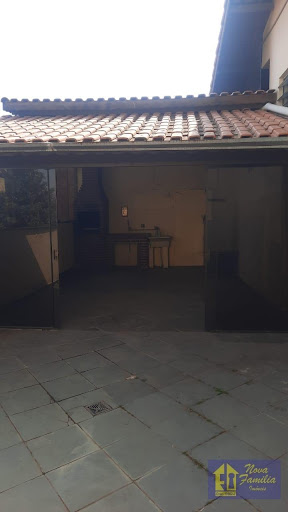 Casa à Venda ou Aluguel em Guarulhos: 2 Quartos, 2 Banheiros