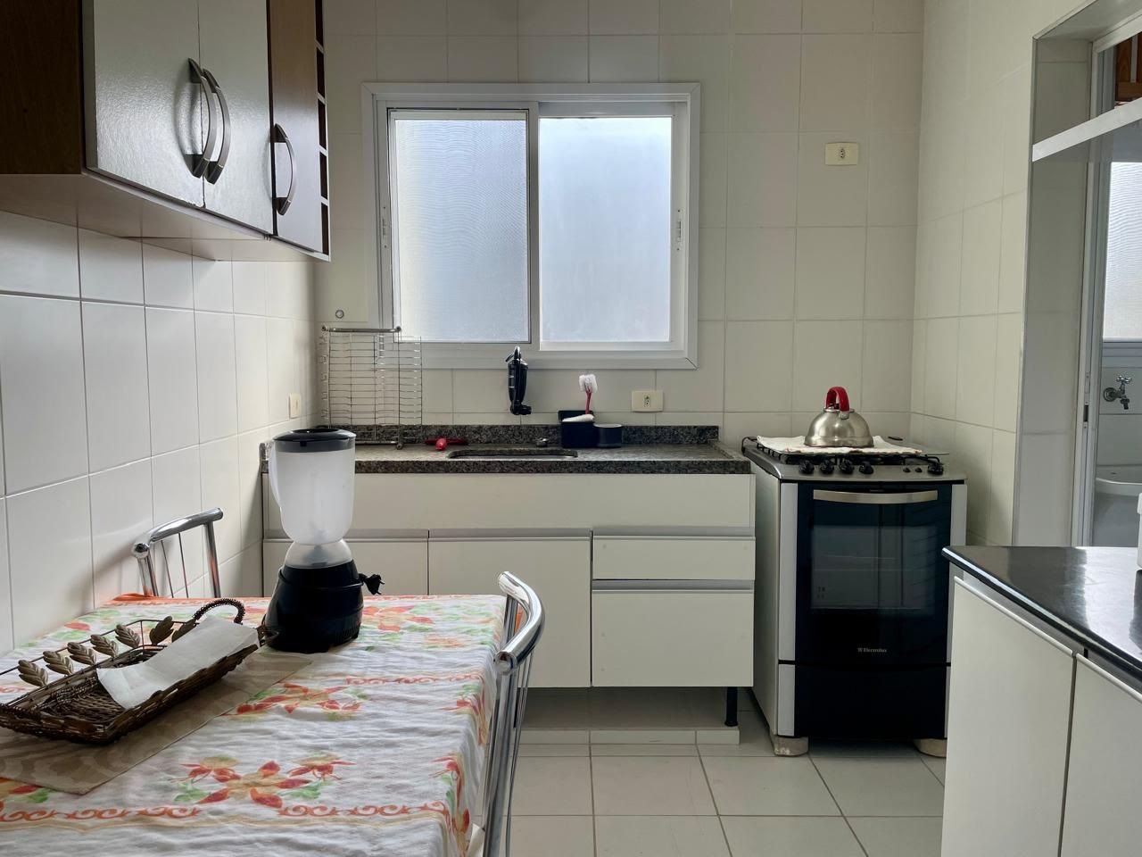 Apartamento para alugar com 2 quartos, 2 banheiros e 75m² no Barra da Lagoa, Ubatuba (SP) — foto 9 de 12