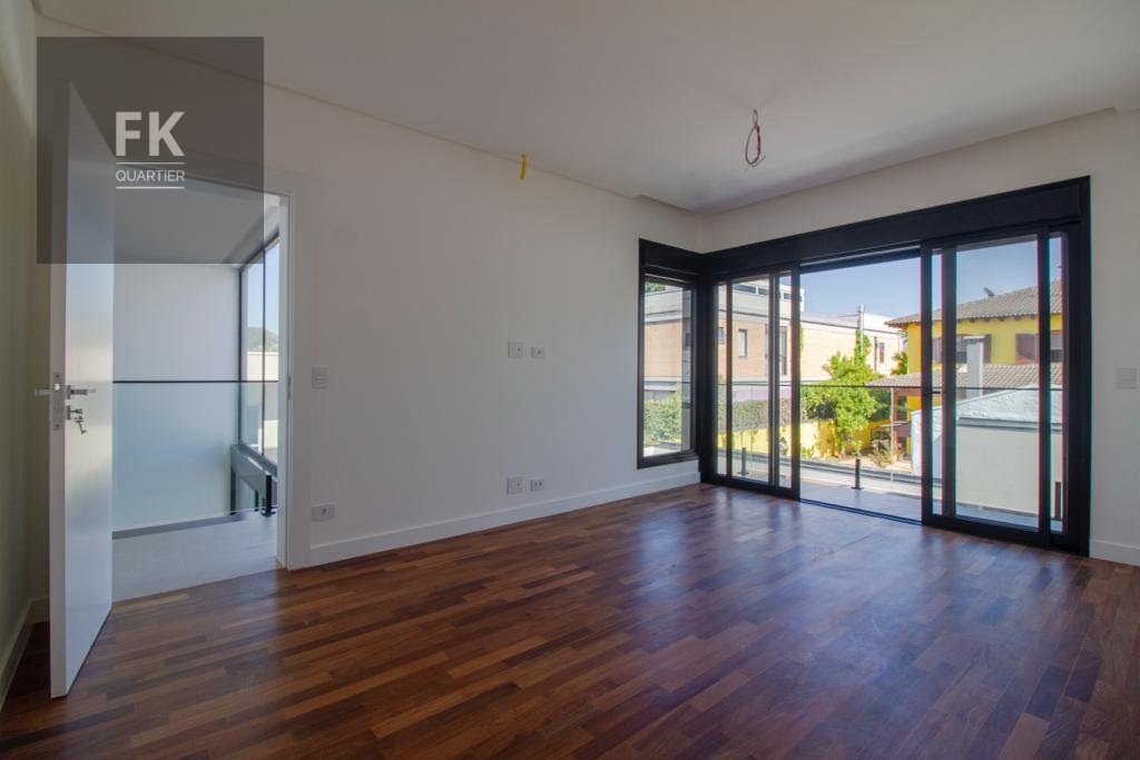 Casa à venda com 4 quartos, 4 suítes, 6 vagas e 430m² no Alphaville Residencial Dois, Barueri (SP) — foto 13 de 30