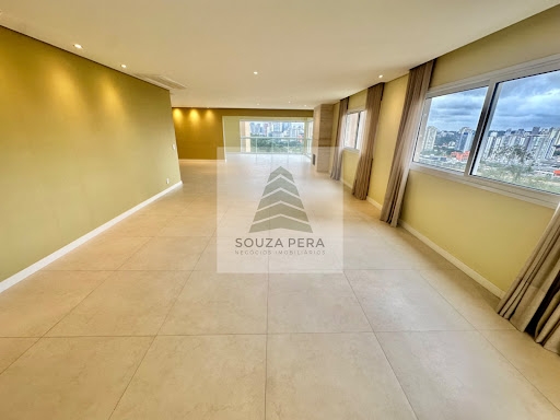 Apartamento em Vila Andrade  -  São Paulo