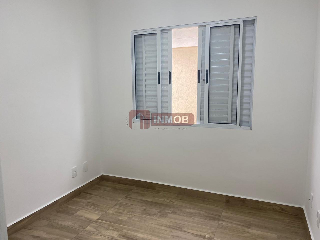 Casa à venda com 3 quartos, 1 suíte, 2 vagas e 107m² no Vila Sao Geraldo, Taubaté (SP) — foto 23 de 25