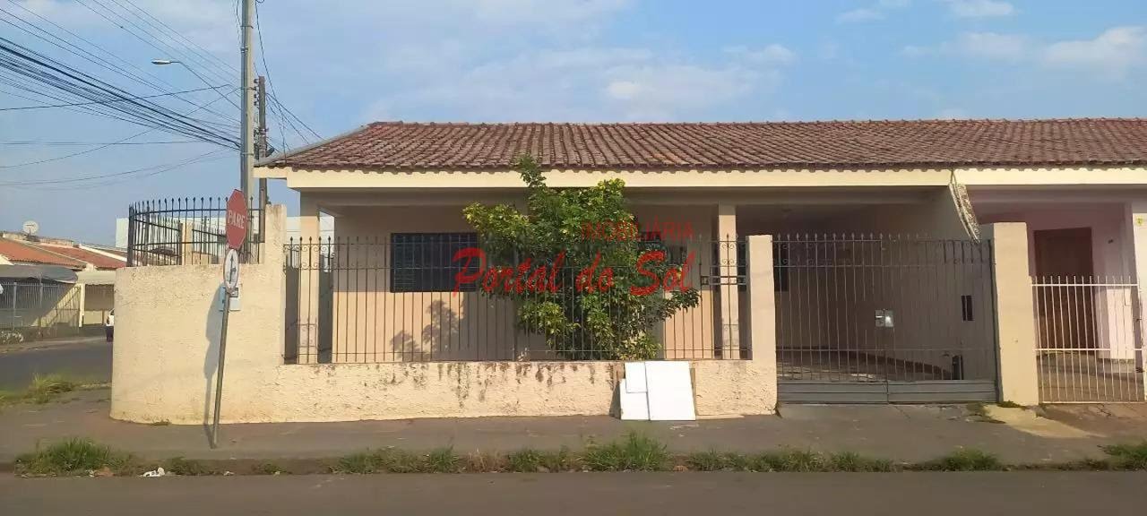 Casa à venda com 3 quartos, 1 banheiro, 1 vaga e 131m² no Centro, Santo Antônio da Platina — foto principal
