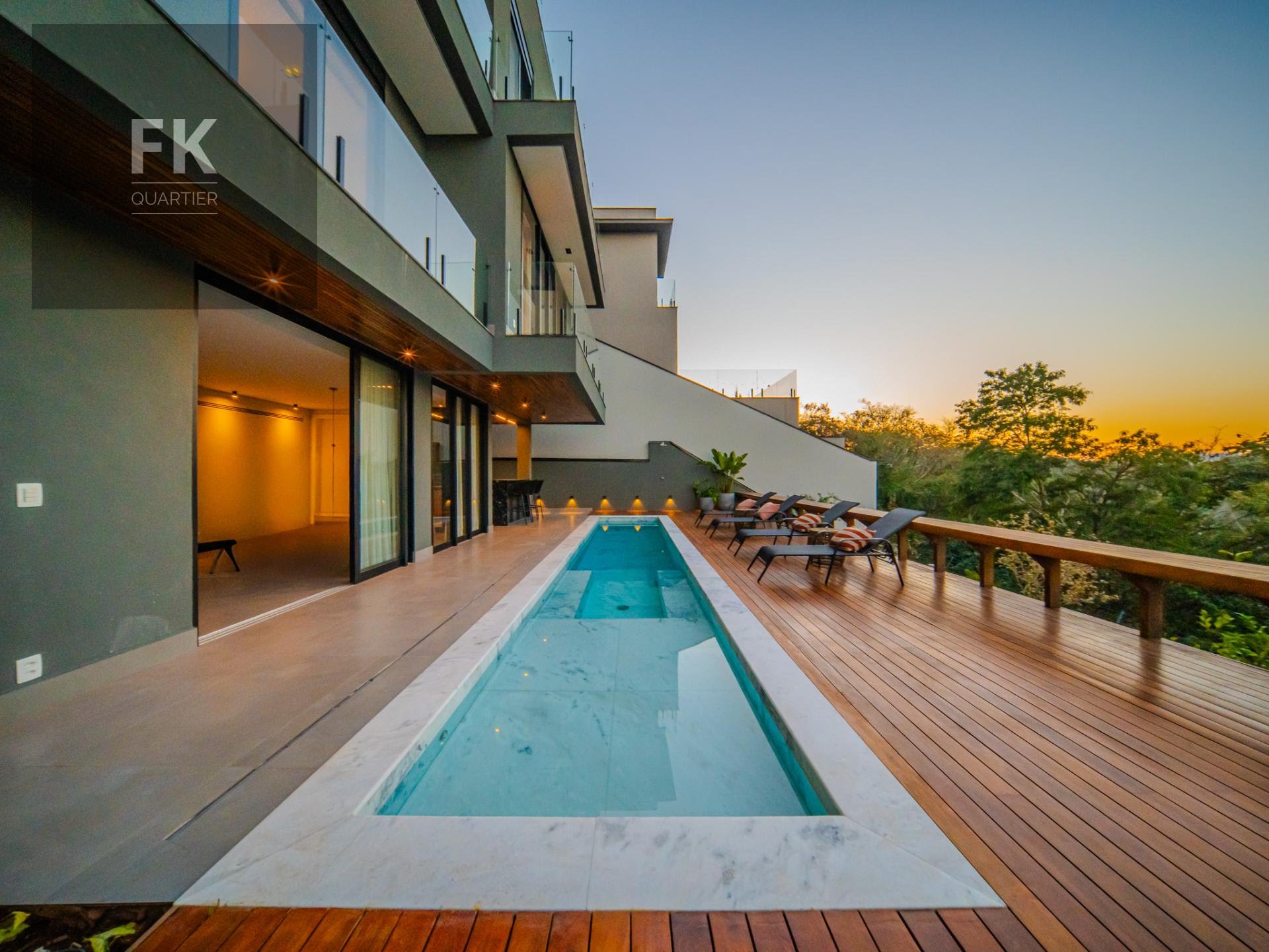 Casa à venda com 5 quartos, 5 suítes, 4 vagas e 409m² no Alphaville, Santana de Parnaíba (SP) — foto 10 de 30
