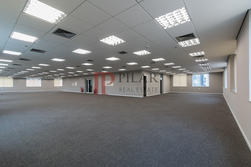 Andar corporativo  