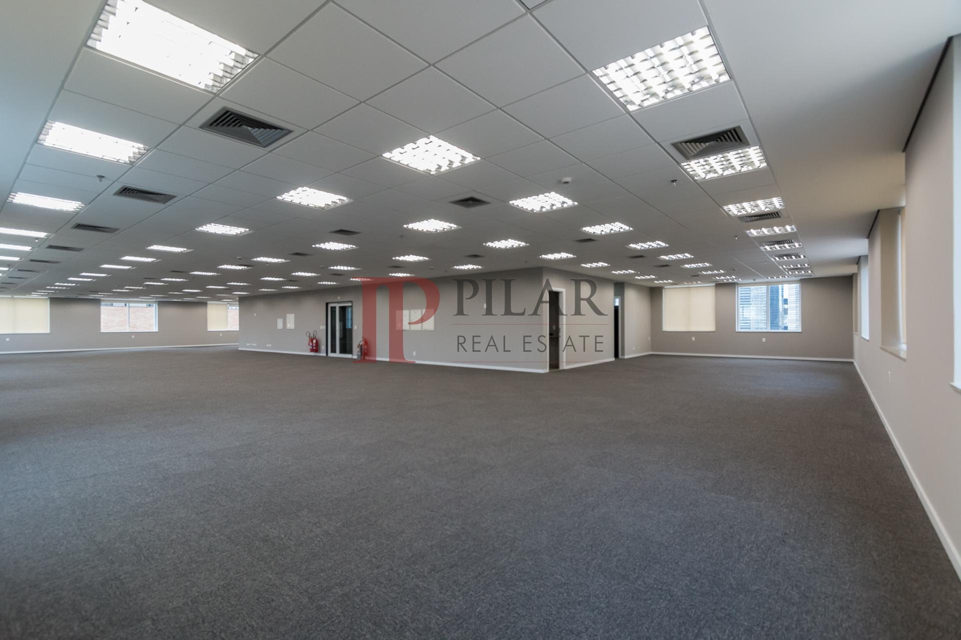 Andar corporativo  