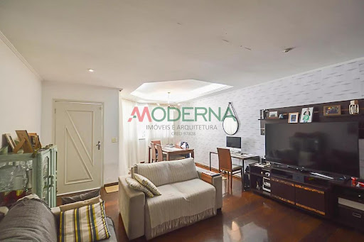 Sobrado à Venda em Nova Petrópolis, SBC: 3 Suítes, 165m²