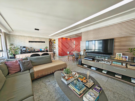 Compre Apartamento à venda no Rosarinho com 135m², 3 quartos (2 suítes) e lazer completo no Edf. Alice Queiroz. Agende sua visita com Leicam Maciel!