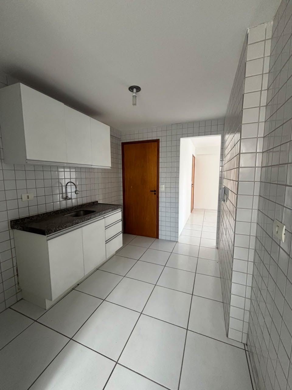 Apartamento à venda com 2 quartos, 1 suíte, 1 vaga e 70m² no Casa Amarela, Recife (PE) — foto 11 de 20