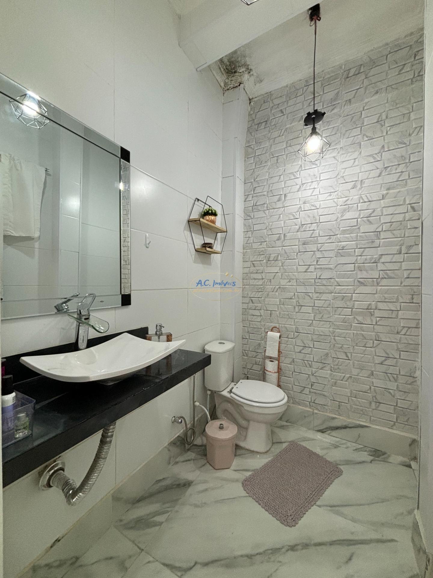 Casa à venda com 2 quartos, 1 banheiro e 135m² no Guilhermina, Praia Grande (SP) — foto 15 de 21