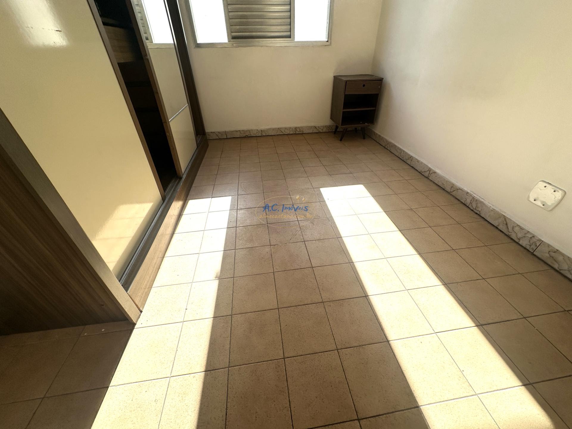 Apartamento à venda com 2 quartos, 1 banheiro, 1 vaga e 71m² no Vila Caiçara, Praia Grande (SP) — foto 14 de 30