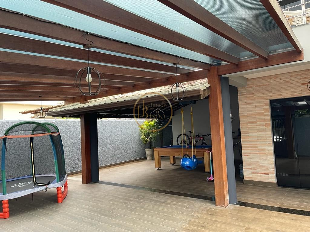 Casa à venda com 4 quartos, 2 suítes, 4 vagas e 300m² no Outeiro D'gloria, Porto Seguro (BA) — foto 9 de 14