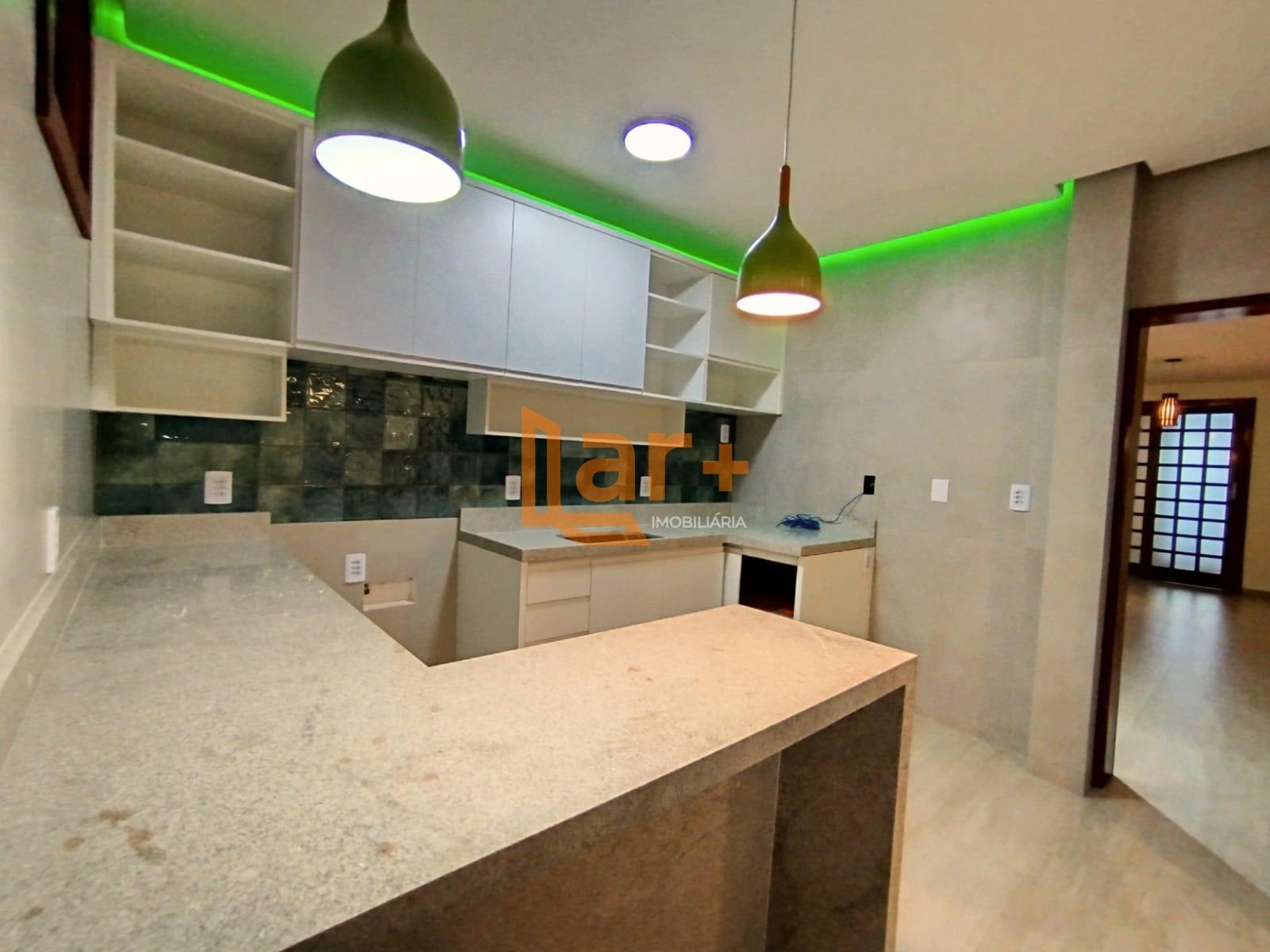 Casa à venda com 3 quartos, 2 suítes, 4 vagas e 370m² no Atalaia, Aracaju (SE) — foto 16 de 19