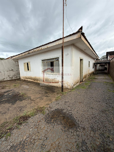 Casa em Vila Kennedy  -  Santa Rita do Passa Quatro