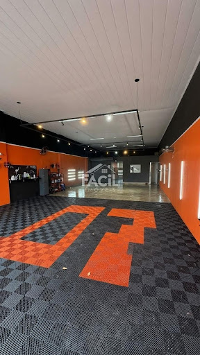 Loja à Venda em Morada de Laranjeiras, Serra | 285m²