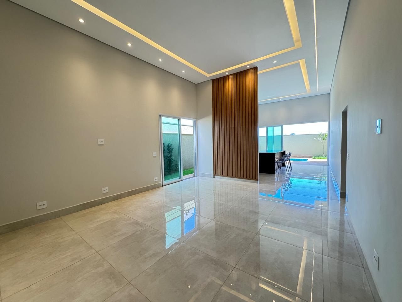 Casa à venda com 4 quartos, 4 suítes, 4 vagas e 185m² no Loteamento Terras de Florença, Ribeirão Preto (SP) — foto 2 de 30