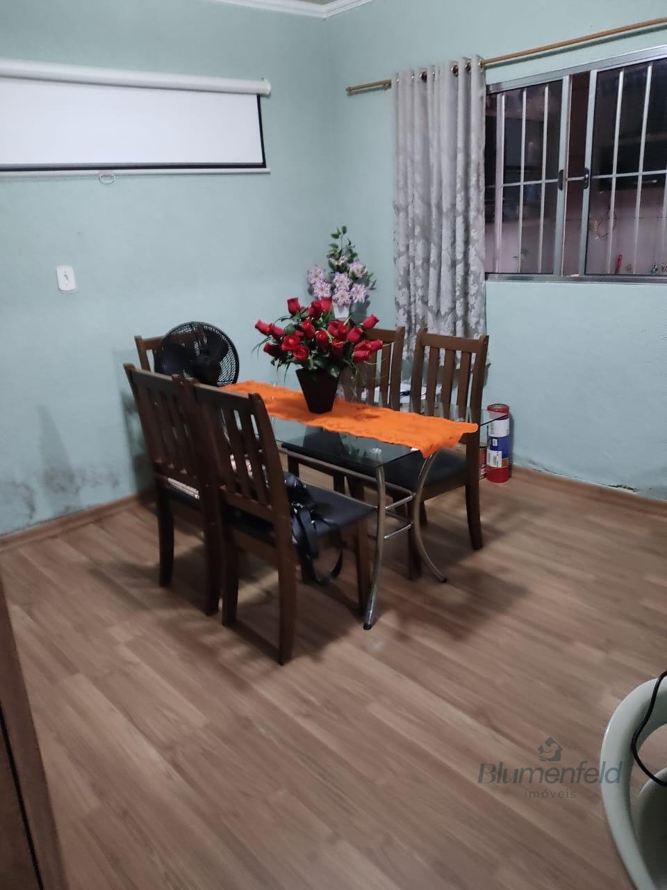 Casa à venda com 3 quartos, 1 suíte, 2 vagas e 145m² no Parque Rodrigo Barreto, Arujá (SP) — foto 5 de 17