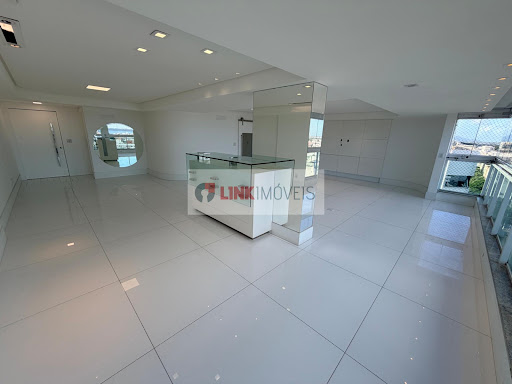 Cobertura Duplex à Venda em Jardim da Penha, 5 Quartos, 283m²