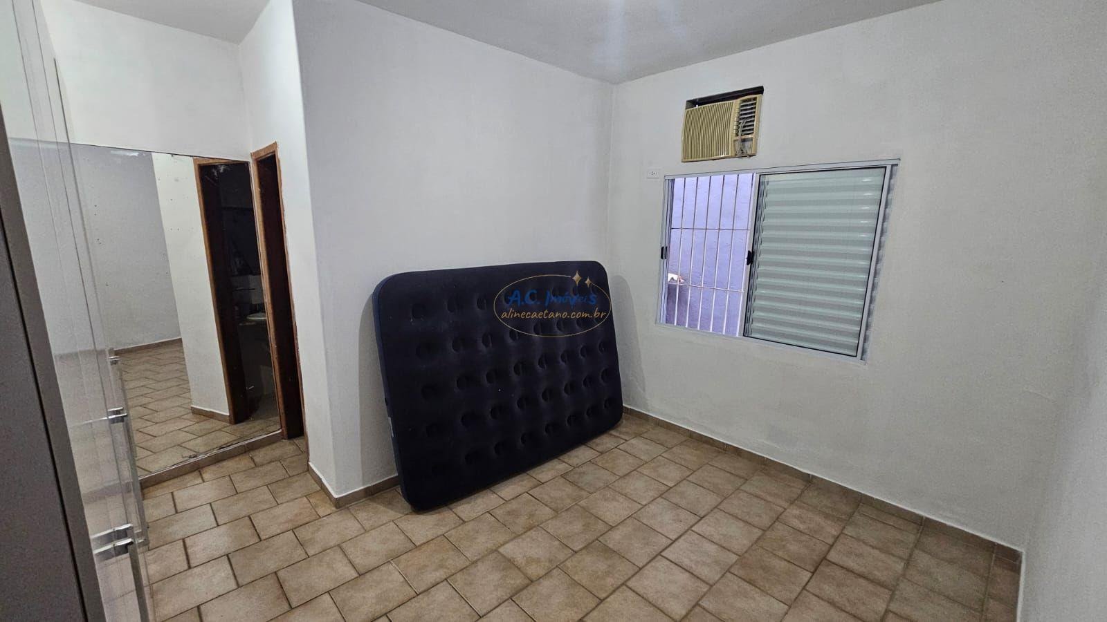 Casa à venda com 3 quartos, 1 suíte, 3 vagas e 190m² no Guilhermina, Praia Grande (SP) — foto 23 de 30
