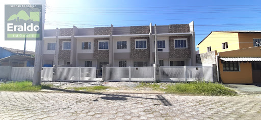 Sobrado em Balneário Ipanema - Pontal do Paraná, PR