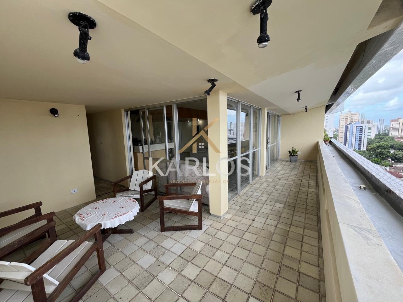 Apartamento à venda com 4 quartos, 4 banheiros, 2 vagas e 271m² no Espinheiro, Recife (PE) — foto 10 de 30