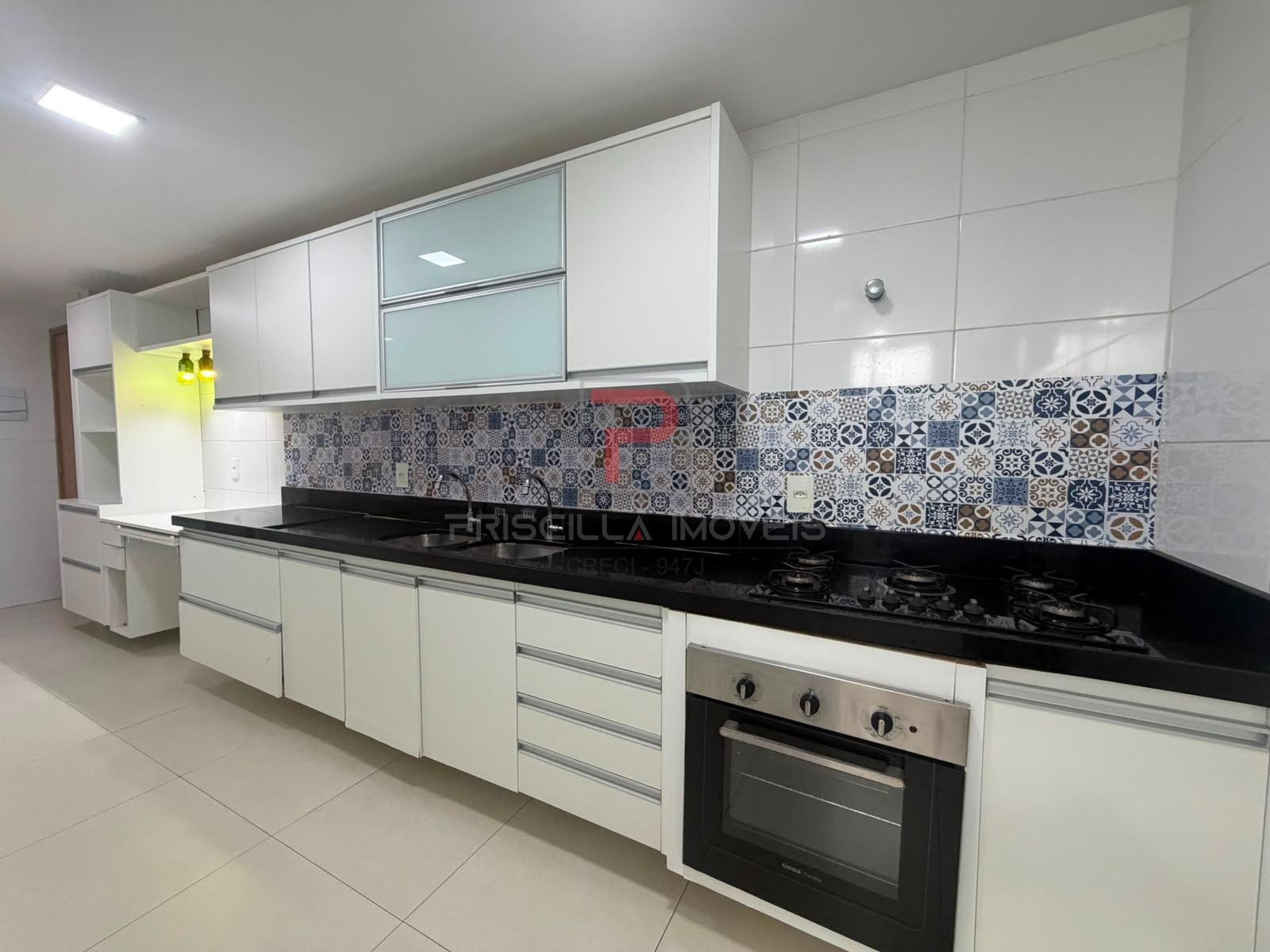 Apartamento à venda com 3 quartos, 1 suíte, 2 vagas e 113m² no Cabo Branco, João Pessoa (PB) — foto 8 de 30