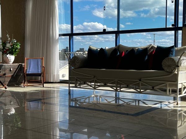 Cobertura à venda com 3 suítes, 2 vagas e 330m² no Jurerê, Florianópolis (SC) — foto 10 de 30