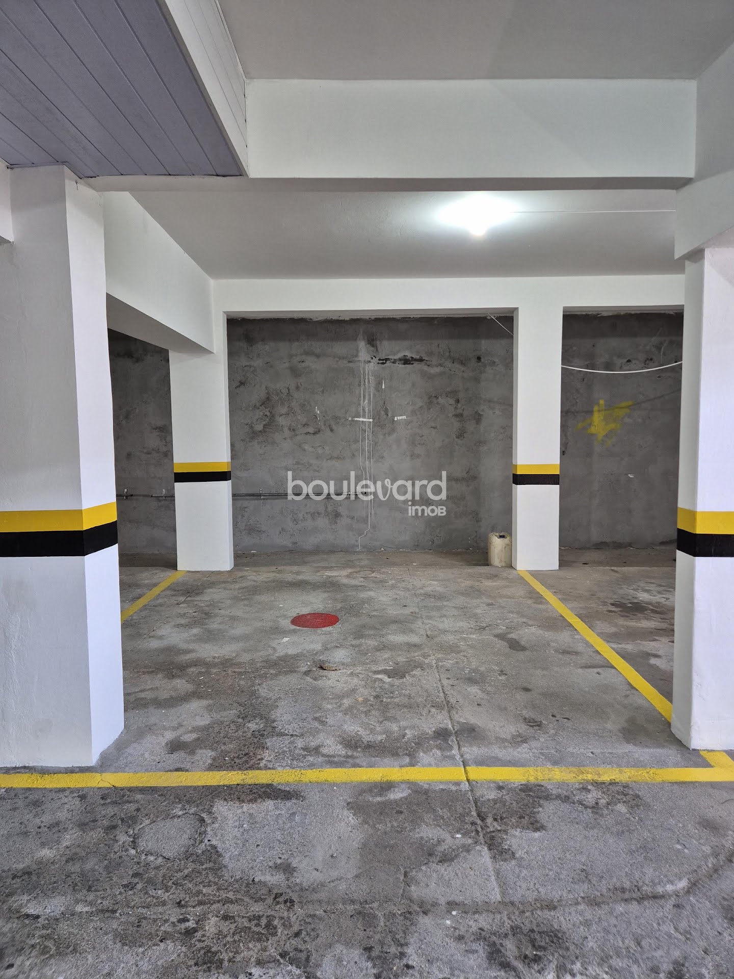 Apartamento à venda com 2 quartos, 1 banheiro, 1 vaga e 61m² no Barreiros, São José (SC) — foto 9 de 18