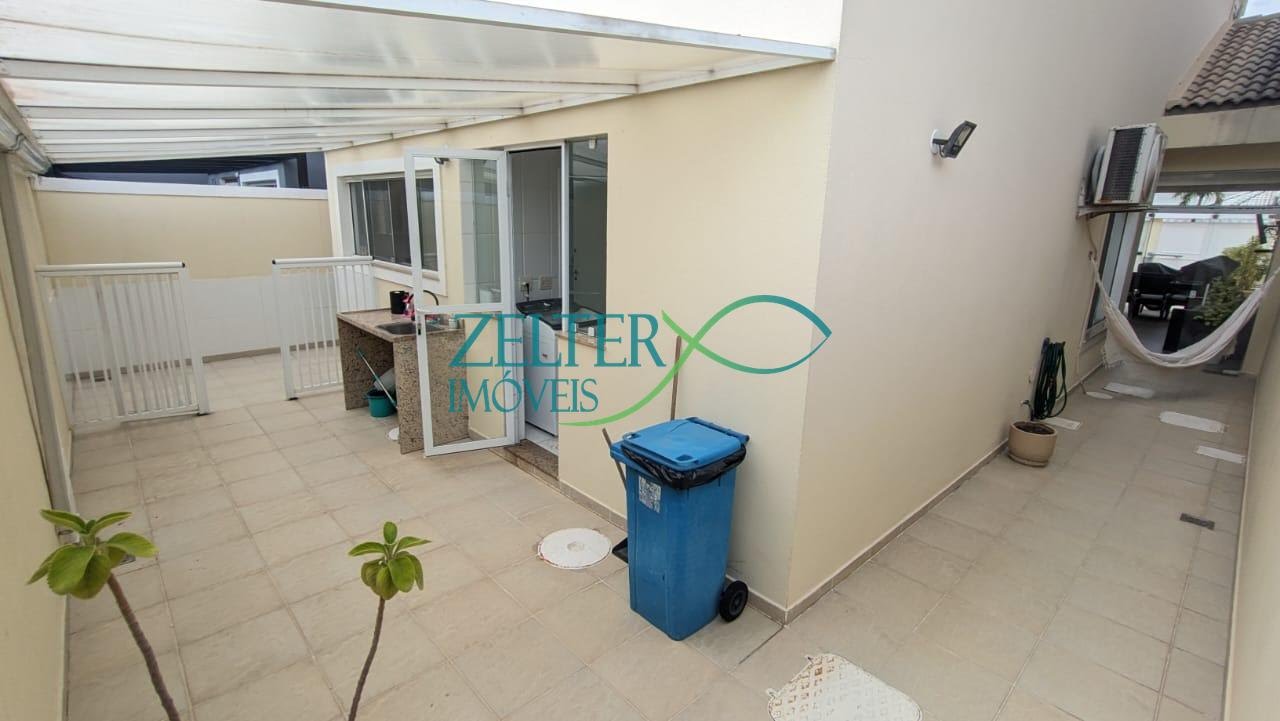 Casa à venda com 4 quartos, 2 suítes, 3 vagas e 272m² no Recreio dos Bandeirantes, Rio de Janeiro (RJ) — foto 23 de 30