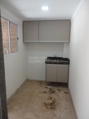 Área de Serviço Fechada
