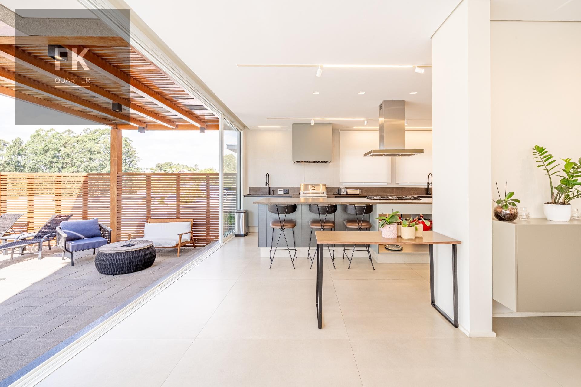 Casa à venda com 4 quartos, 4 suítes, 4 vagas e 425m² no Tamboré, Barueri (SP) — foto 21 de 30