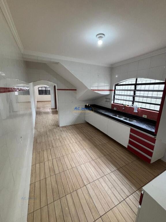 Casa à venda com 2 quartos, 1 suíte, 2 vagas e 150m² no Cidade Ocian, Praia Grande (SP) — foto 13 de 24