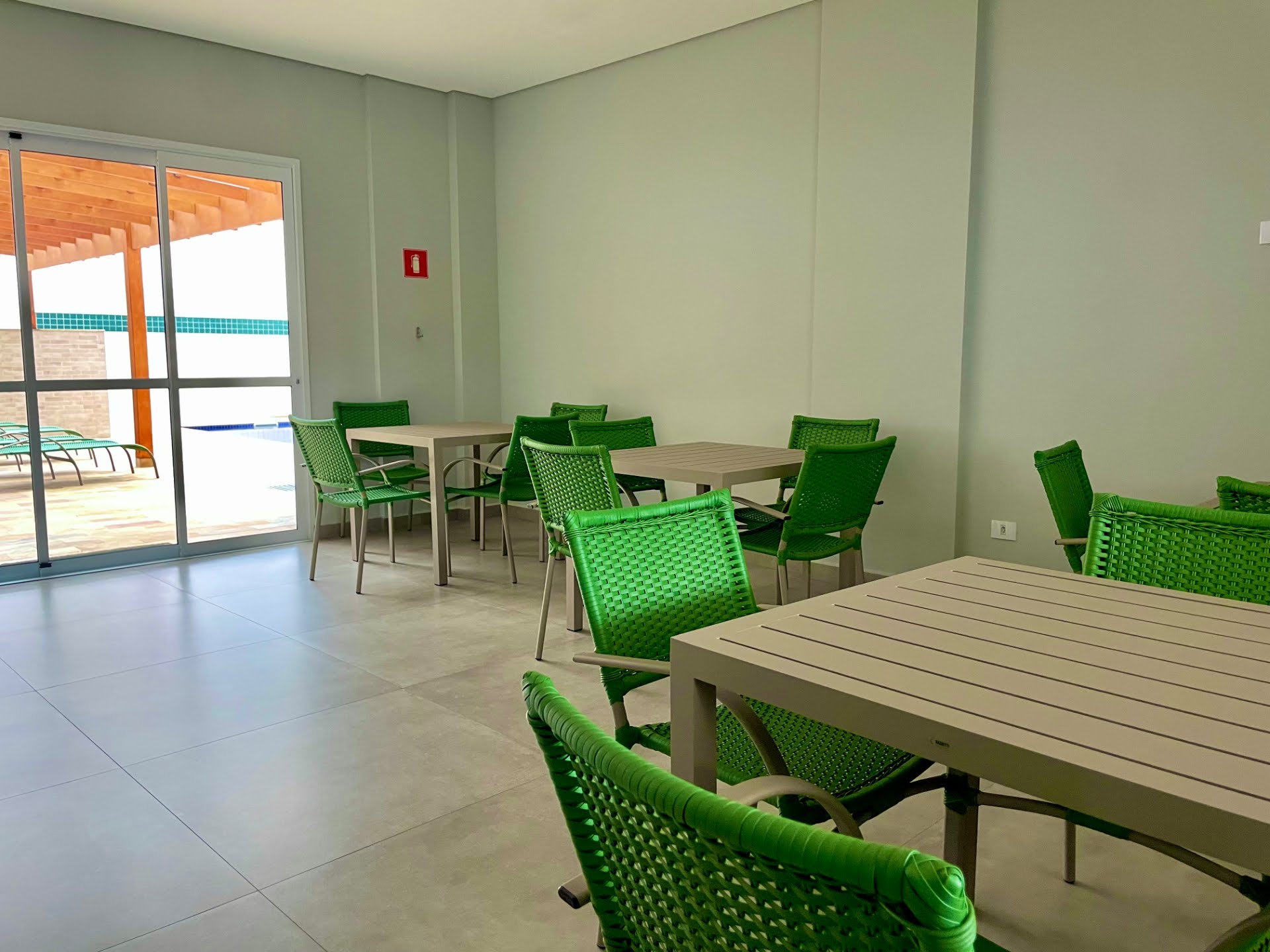 Apartamento à venda com 2 quartos, 1 suíte, 2 vagas e 65m² no Itaguá, Ubatuba (SP) — foto 14 de 16