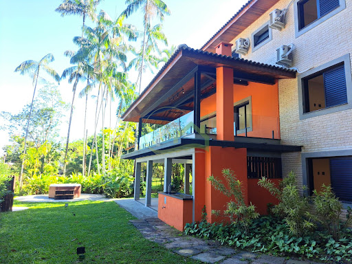 Casa de Condomínio em Praia da Lagoinha  -  Ubatuba